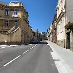 Luxurious Pink House And Parking Prázdninový dům Porto