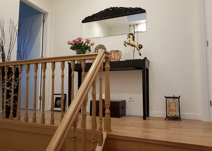 Luxurious Pink House And Parking