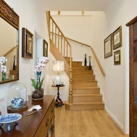 Luxurious Pink House And Parking * 포르투