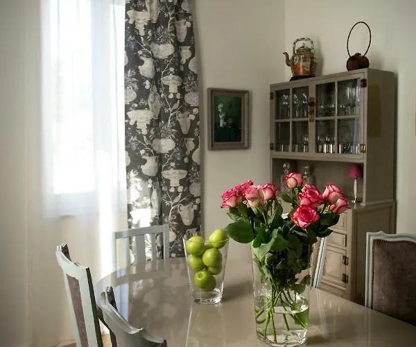 Tatil Evi Luxurious Pink House And Parking