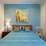 Luxurious Pink House And Parking * Oporto