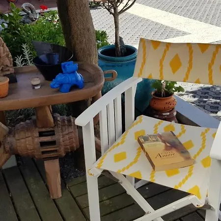 Luxurious Pink House And Parking Дом отдыха Порту