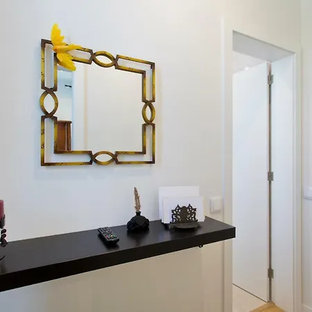 Сasa de vacaciones Luxurious Pink House And Parking *