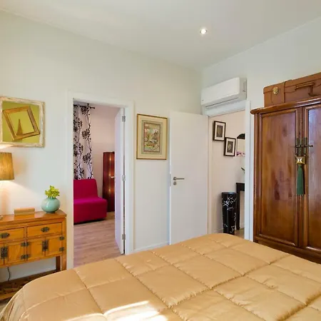 Luxurious Pink House And Parking Casa vacanze